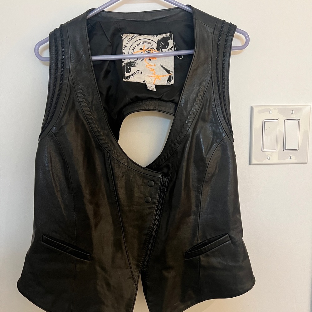 Black Leather Vest adjustable open back women’s Large
